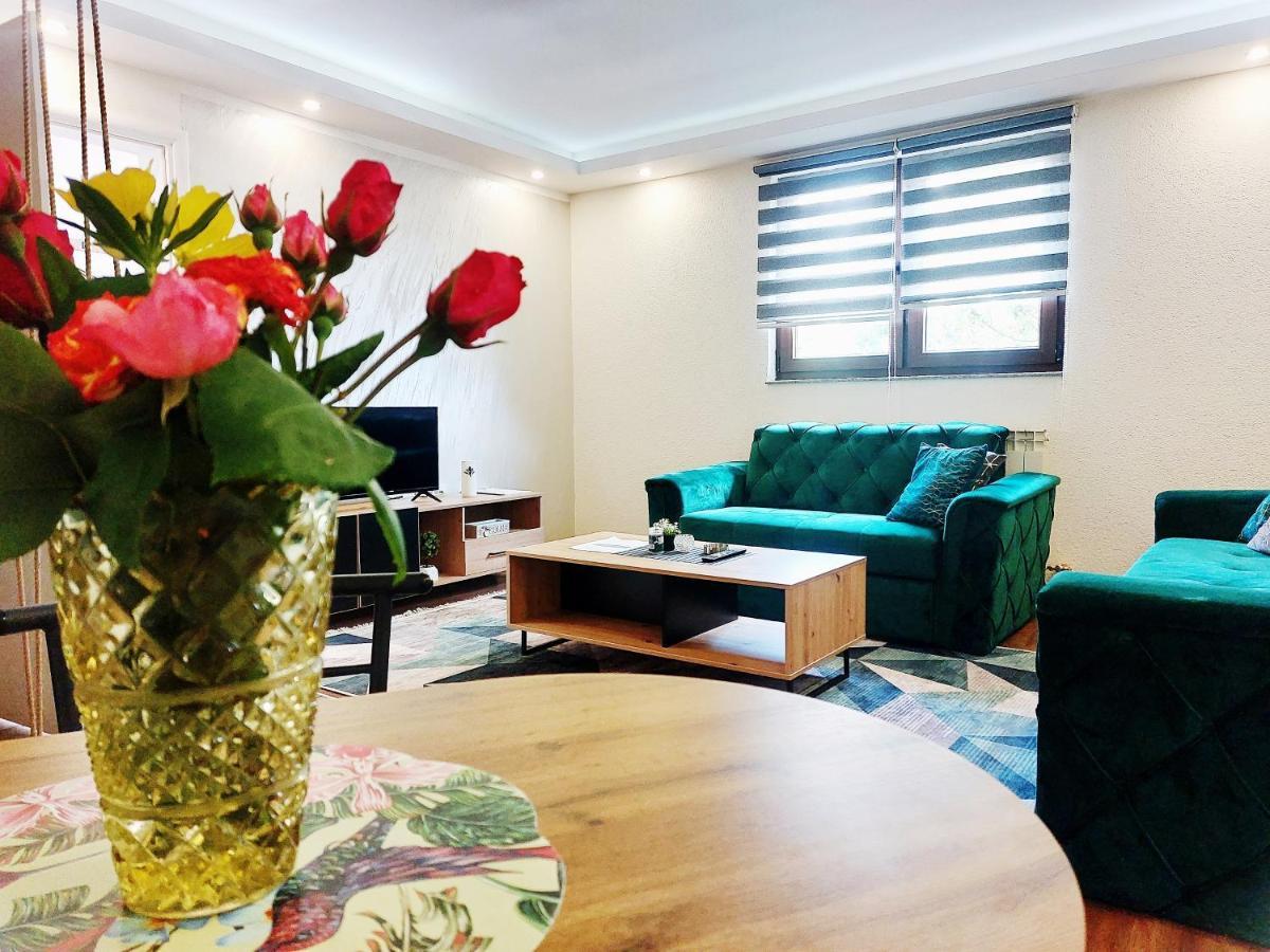 Apartman Dm Sarajevo Bagian luar foto